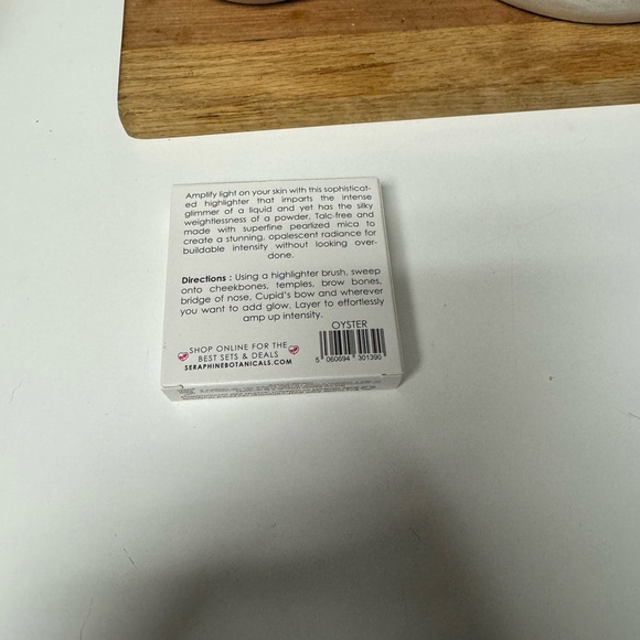 Seraphine botanicals Diamantine Beaming Highlighter NIB - Picture 2 of 3